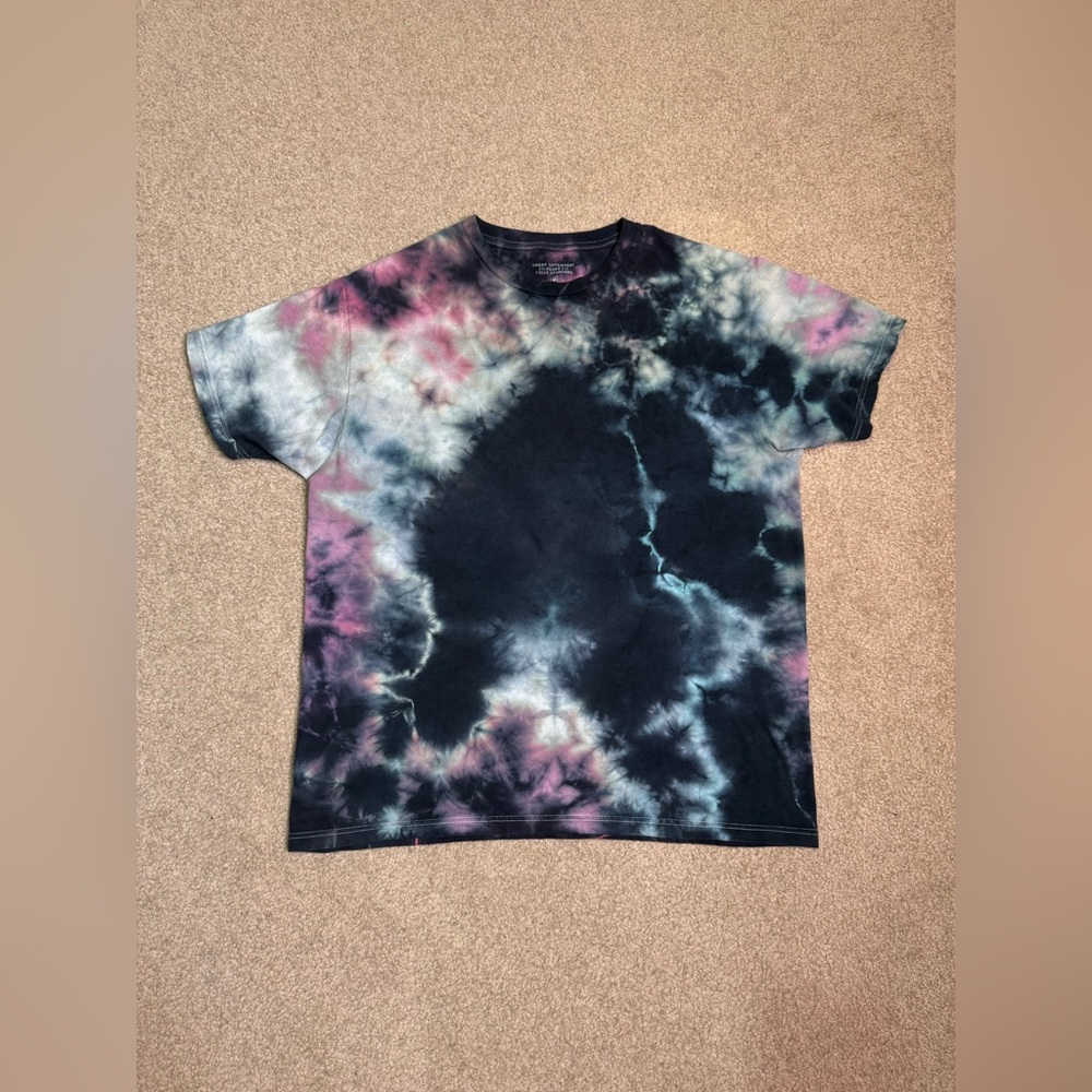 URBAN OUTFITTERS UO Tie-Dye T-Shirt